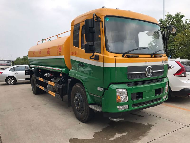 12����12�����|�L���\�G����ˮ܇�r��