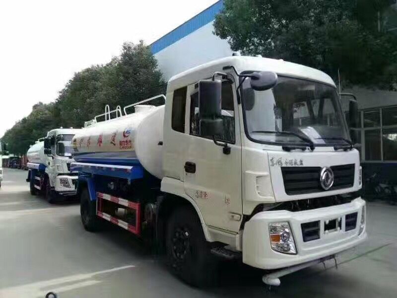 12����12�����|�L(f��ng)���õױP�G����ˮ܇�DƬ