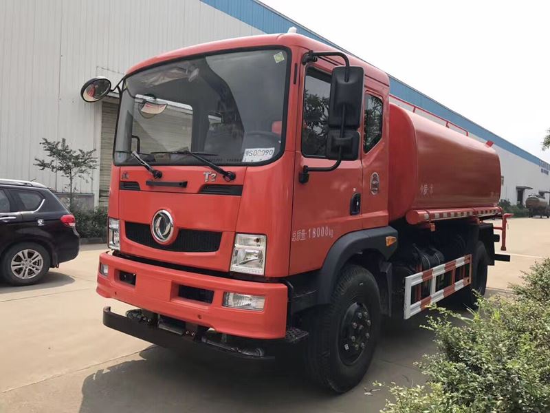 12����12�����|�L(f��ng)T3�G����ˮ܇�DƬ