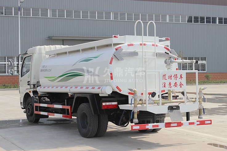 8���|�L(f��ng)�������G����ˮ܇�DƬ