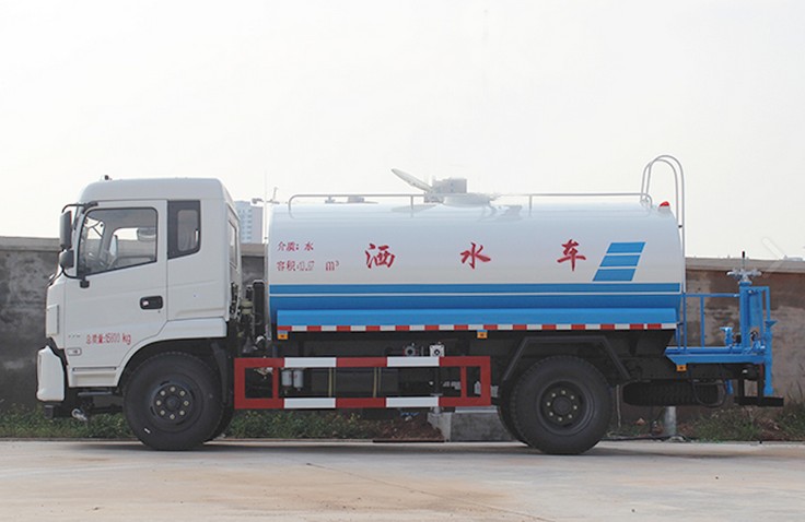 12噸(12方)東風專用底盤工程灑水車圖片 12噸(12方)東風專用底盤工程灑水車圖片