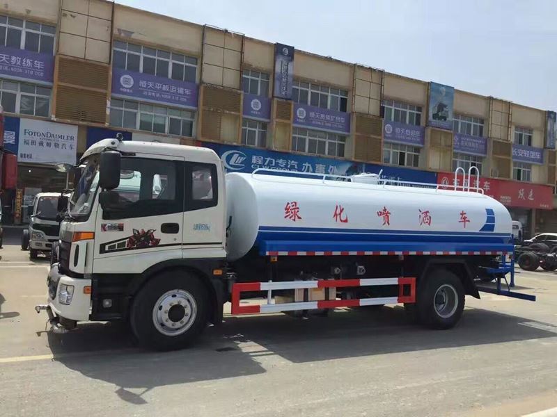 福田歐馬可15噸綠化灑水車廠家價格4