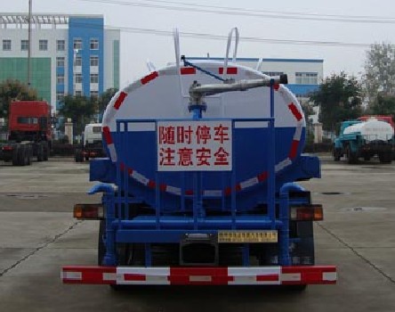 慶鈴五十鈴5噸綠化灑水車廠家價格2