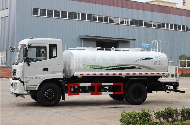 環衛灑水車怎么操作_東風專底12噸環衛灑水車4