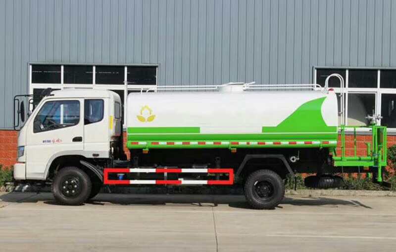 8方灑水車廠家_時風9方不上戶綠化灑水車廠家價格2