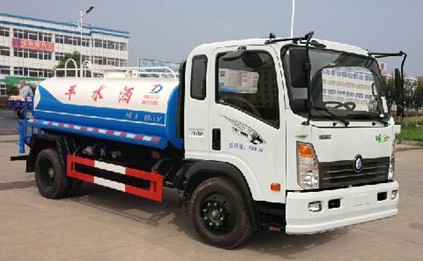 5噸綠化灑水車價格_重汽王牌5噸綠化灑水車廠家價格2