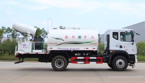 �|�L(f��ng)������D9��ˮ܇���F�ڣ��E�A�ޣ�����DƬ