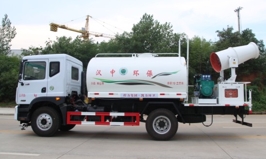 �|�L(f��ng)������D9��ˮ܇���F�ڣ��E�A�ޣ�����DƬ