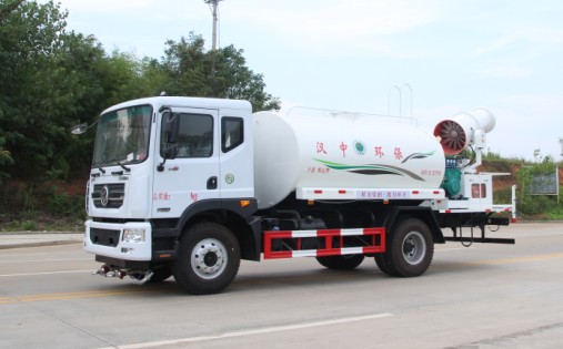 �|�L(f��ng)������D9��ˮ܇���F�ڣ��E�A�ޣ�����DƬ