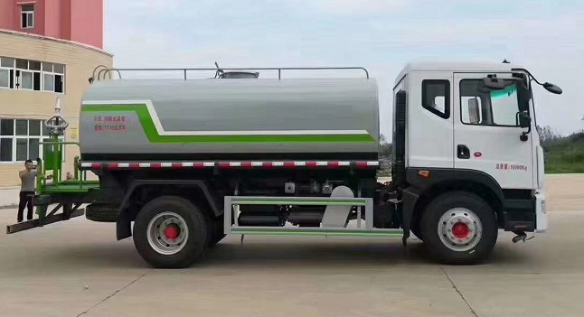 國六12方東風多利卡D9灑水車圖片 國六12方東風多利卡D9灑水車圖片