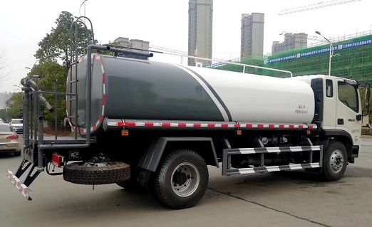 �����������֞�ˮ܇�DƬ