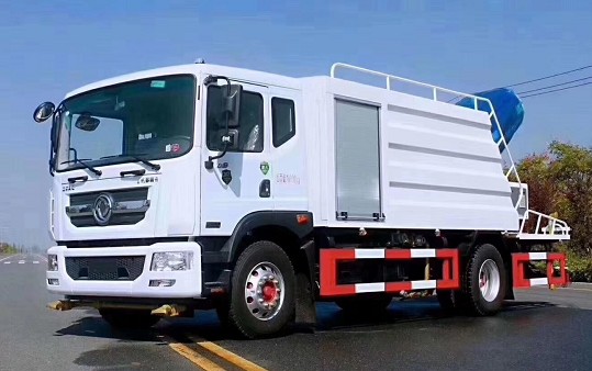 國(guó)六東風(fēng)多利卡D9新款抑塵車(chē)圖片 國(guó)六東風(fēng)多利卡D9新款抑塵車(chē)圖片