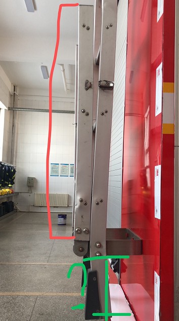 消防車(chē)折疊后爬梯圖片 消防車(chē)折疊后爬梯圖片