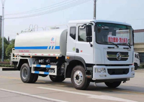 東風(fēng)d9灑水車圖片 東風(fēng)d9灑水車圖片