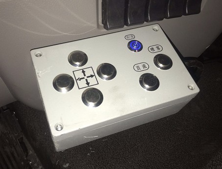 灑水車電動高壓電子水炮手動控制盤 灑水車電動高壓電子水炮手動控制盤