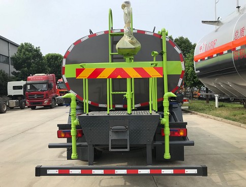 國六東風柳汽15方灑水車圖片 國六東風柳汽15方灑水車圖片