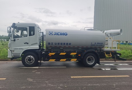 12方東風福瑞卡F7灑水車圖片 12方東風福瑞卡F7灑水車圖片