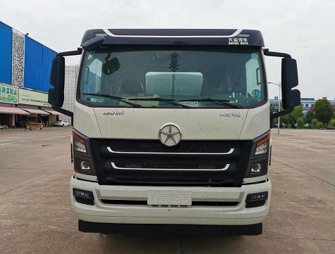 國(guó)六大運(yùn)祥龍13方灑水車圖片 國(guó)六大運(yùn)祥龍13方灑水車圖片