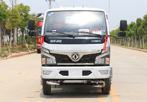 ����4���|�LС�����{�Ƈ��F��ˮ܇