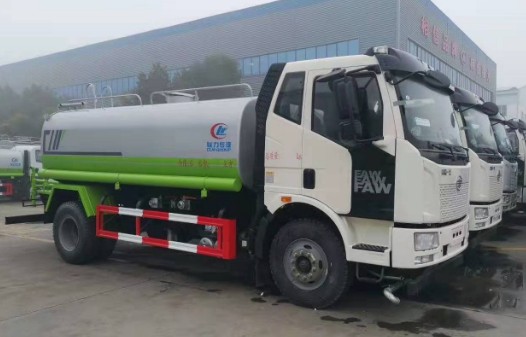 程力威牌灑水車圖片 程力威牌灑水車圖片
