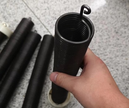 消防車卷簾門卷筒內(nèi)彈簧 消防車卷簾門卷筒內(nèi)彈簧