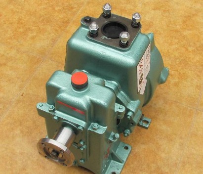 杭州威龍自吸式灑水車(chē)泵圖片 杭州威龍自吸式灑水車(chē)泵圖片