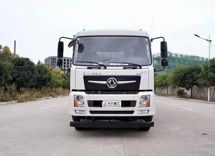 25方灑水車大約多少錢一臺呢_國六東風(fēng)專底D3V前四后八26方灑水車廠家價格2