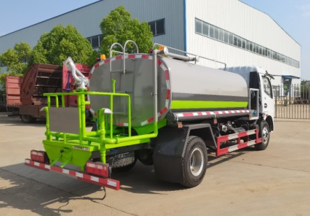 國六東風福瑞卡天然氣灑水車多方位圖片 國六東風福瑞卡天然氣灑水車多方位圖片