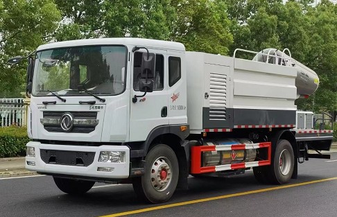 國六東風(fēng)多利卡D9天然氣多功能抑塵車 國六東風(fēng)多利卡D9天然氣多功能抑塵車