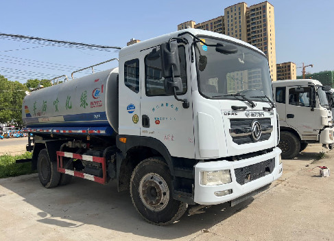 二手東風(fēng)多利卡d9灑水車 二手東風(fēng)多利卡d9灑水車