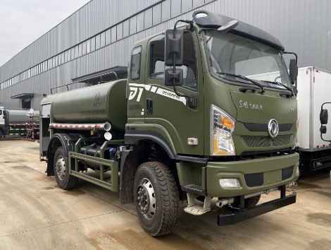 四驅(qū)5方灑水車圖片 四驅(qū)5方灑水車圖片