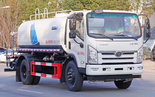 三環創客9.2方灑水車 三環創客9.2方灑水車