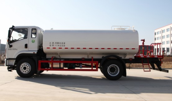 大運致勝14方灑水車 大運致勝14方灑水車