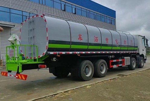 北奔重卡前四后八32方灑水車 北奔重卡前四后八32方灑水車