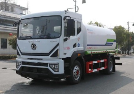 東風多利卡D9新款15方灑水車配置參數(shù)價格_程力灑水車廠家 東風多利卡D9新款15方灑水車配置參數(shù)價格_程力灑水車廠家